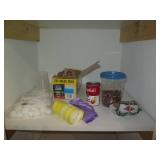 Food storage containers and other m...