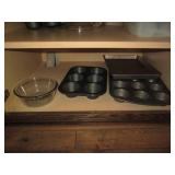 Vintage glass juicer, misc bakeware...
