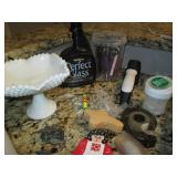 Lot of assorted household items...