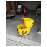 Commercial Libman Rolling mop bucke...