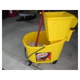 Commercial Libman Rolling mop bucke...