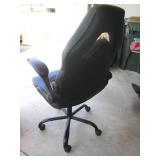 Gaming style padded, rolling office...