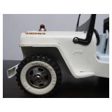 Fantastic Condition Old Vintage TONKA Collection w/Original Box #6 - No. 375 Jeep Wrecker - White