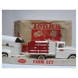 Fantastic Condition Old Vintage TONKA Collection w/Original Box #14 - No. 2120 Farm Set