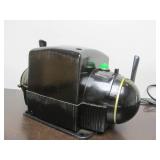 Excellent Large Vintage LIONEL Trainmaster Transformer w/Original Box