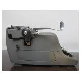 Vintage ROYAL Typewriter w/Green Keys