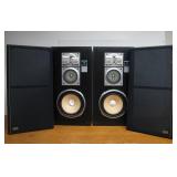 Great Looking Working Set of Vintage SANSUI Model S-517 Speakers