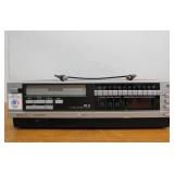 Working SANYO Betacord VCR 4500 w/Collection of Beta Tapes Movies etc