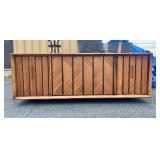 Nice Working Mid Century GARRARD Turntable / Stereo Cabinet