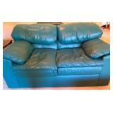 Fairmont Collection Green Leather Loveseat Fairmont Collection Green Leather Loveseat