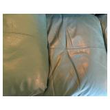 Fairmont Collection Green Leather Loveseat Fairmont Collection Green Leather Loveseat
