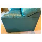 Fairmont Collection Green Leather Loveseat Fairmont Collection Green Leather Loveseat