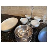 Entertaining Pieces with Lenox Bowl & Bubble Dishes Entertaining Pieces with Lenox Bowl & Bubble Dishes