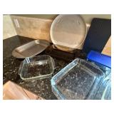Pyrex Pans in Various Sizes Pyrex Pans in Various Sizes