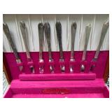 Oneida Tuder Plate Silverware Set In Storage Box Oneida Tuder Plate Silverware Set In Storage Box