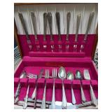 Oneida Tuder Plate Silverware Set In Storage Box Oneida Tuder Plate Silverware Set In Storage Box