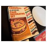 Wilton Cake Decorating Set Wilton Cake Decorating Set