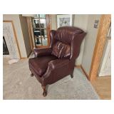 Luxurious Barcalounger Leather Recliner Luxurious Barcalounger Leather Recliner