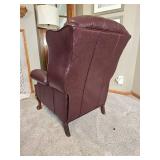 Luxurious Barcalounger Leather Recliner Luxurious Barcalounger Leather Recliner