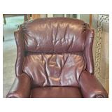 Luxurious Barcalounger Leather Recliner Luxurious Barcalounger Leather Recliner