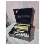 Vintage Hohner 300 MS Accordion Vintage Hohner 300 MS Accordion