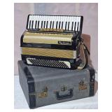 Vintage Hohner 300 MS Accordion Vintage Hohner 300 MS Accordion