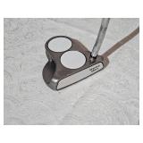 Odyssey 2-Ball Long-Putter Bundle Odyssey 2-Ball Long-Putter Bundle
