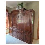Gorgeous Mahogany Entertainment Console - Harden Gorgeous Mahogany Entertainment Console - Harden