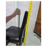 Mahagany Finish Contemporary Counter Stools Three Count Mahagany Finish Contemporary Counter Stools Three Count
