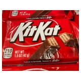 Lot of 9 Kit Kat Milk Chocolate Bars 1.5 oz Each Lot of 9 Kit Kat Milk Chocolate Bars 1.5 oz Each