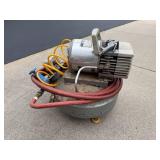 Fliteway Porta-Pac P-34 Portable Air Compressor with Hoses