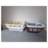 Set of Plastic Laundry Baskets Assorted Styles
