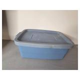 Set of 4 Plastic Storage Totes with Lids