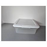 Set of 4 Plastic Storage Totes with Lids