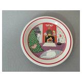 1989 Dayton Hudson Christmas Porcelain Tea Set and Plates Made in Japan