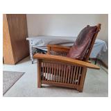 Amish Morris/Mission Style Oak Armchair with Leather Cushions
