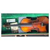 Vintage 3/4 Size Violin in Hard Case with Bow and Accessories - violin is not in working condition