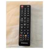 Samsung 24 Inch HDTV Monitor with Remote and Multiple Inputs
