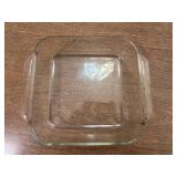 Set of Pyrex Glass Bakeware Casserole and Baking Dishes, Assorted Sizes