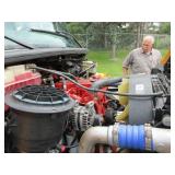 FREIGHTLINER BUS WITH WHEELCHAIR LIFT