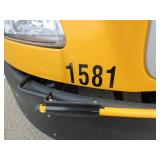 FREIGHTLINER BUS WITH WHEELCHAIR LIFT