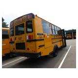 FREIGHTLINER BUS WITH WHEELCHAIR LIFT