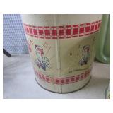 (EW6) Assorted Vintage Containers, ... (EW6) Assorted Vintage Containers, ...