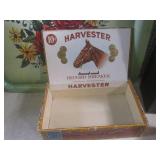 (EW6) Assorted Vintage Containers, ... (EW6) Assorted Vintage Containers, ...
