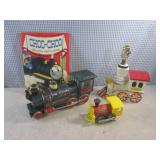 (A-1) Assorted Vintage Train Items ... (A-1) Assorted Vintage Train Items ...