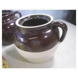 (CS) Assorted Vintage Earthenware... (CS) Assorted Vintage Earthenware...