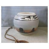 (CS) Assorted Vintage Earthenware... (CS) Assorted Vintage Earthenware...