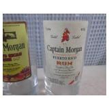 (CS) Collectible Budweiser and Capt... (CS) Collectible Budweiser and Capt...