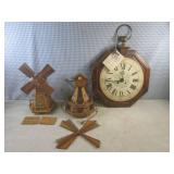 (EC1) 2 Vintage Wood Musical Windmi... (EC1) 2 Vintage Wood Musical Windmi...