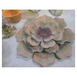 (D-3) Assortment of Vintage Decor E... (D-3) Assortment of Vintage Decor E...